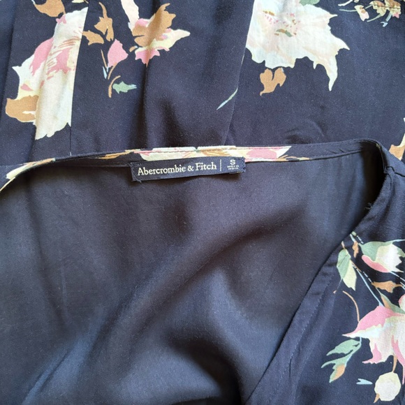 Abercrombie floral dress - Picture 3 of 3